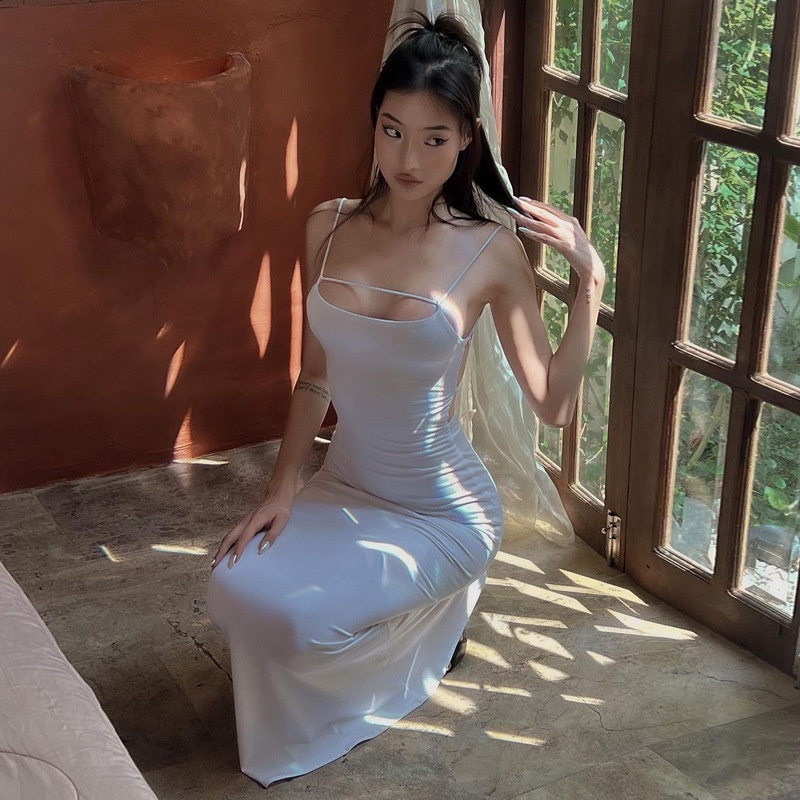 Đầm Đuôi Cá Cổ Khoét Sâu Hở Lưng Gợi Cảm Thời Trang Mùa Hè Hàng Mới Dành Cho Bạn Nữ