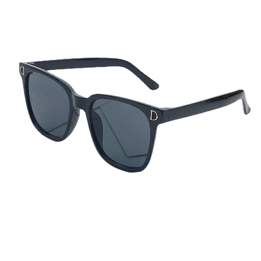 Kính Mát Thiết Kế Nhỏ Nhắn Dễ Thương Thời Trang Cao Cấp Dành Cho Bé