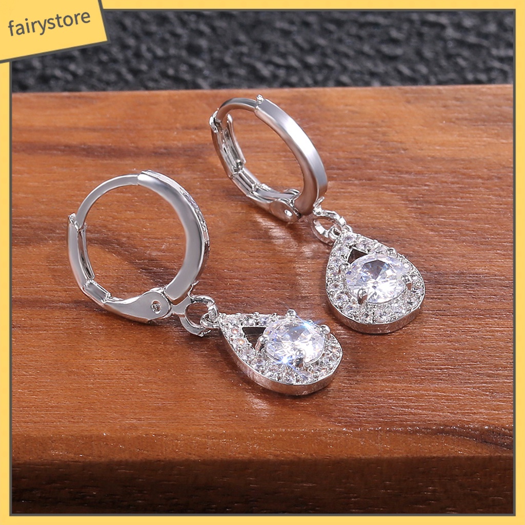 1 Đôi Bông Tai Đính Đá Hình Giọt Nước Lấp Lánh Dành Cho Nữ