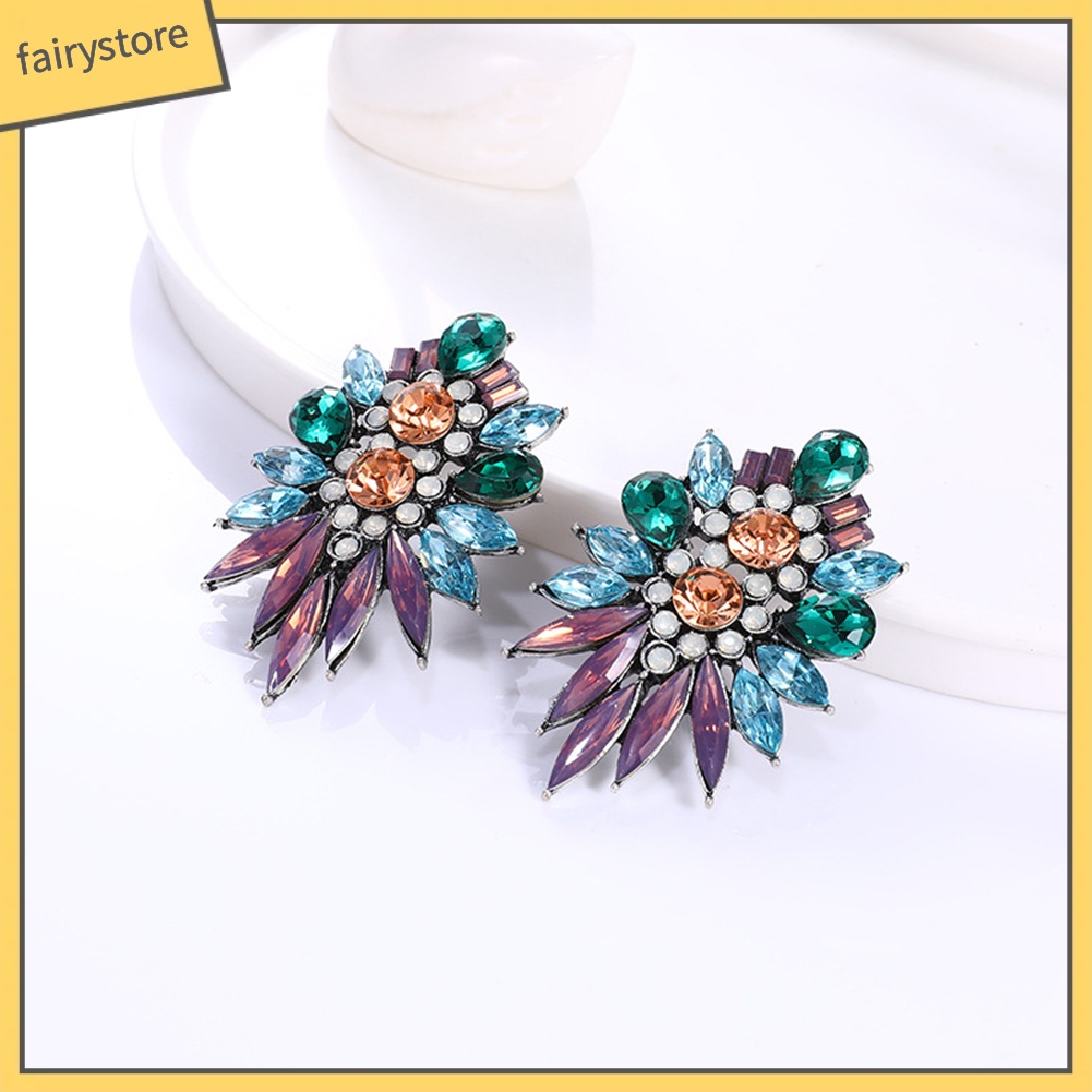 Bông Tai Đính Đá Pha Lê Giả Thời Trang Dành Cho Nữ