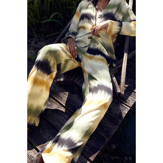 Zara Bộ Áo Sơ Mi Nhuộm Màu Dài Tay Phối Quần Lưng Cao Thời Trang Mùa Hè Năng Động 8372231 8372131