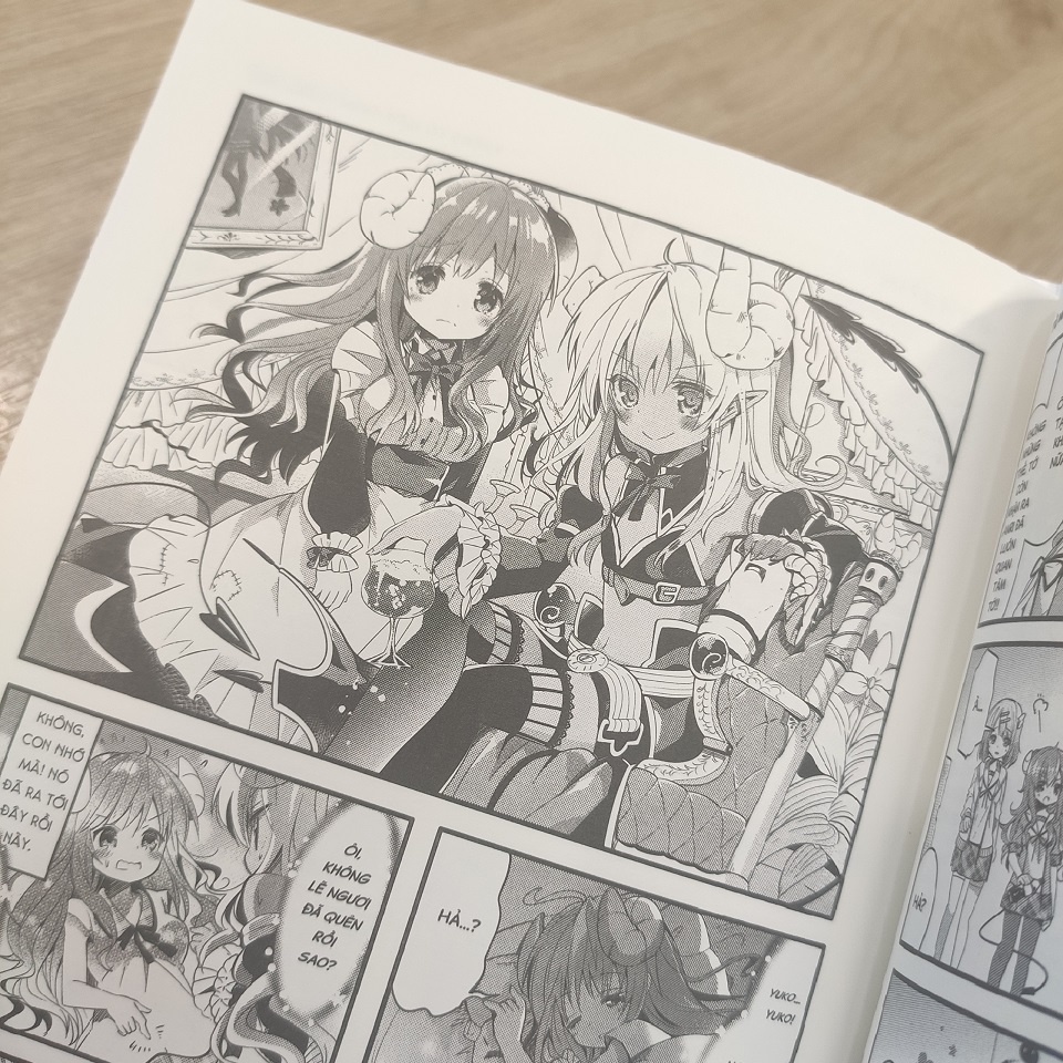 Sách Nàng Quỷ Nơi Góc Phố  - Skybooks - Bản Quyền