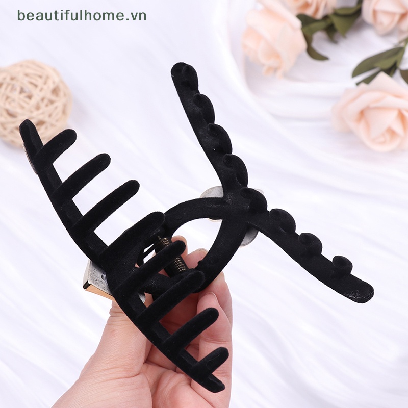 Kẹp Tóc Càng Cua Hình Trái Tim Màu Đen Bằng Nhung Thời Trang Tối Giản Dành Cho Bạn Nữ [beauty]