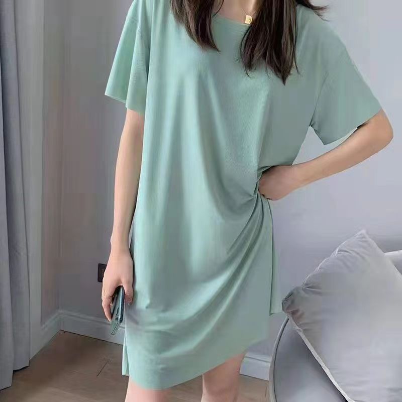 Đầm Ngủ Vải Lụa Lạnh Mỏng Dáng Rộng Cổ Tròn Thoải Mái Thời Trang Mùa Hè Cho Nữ