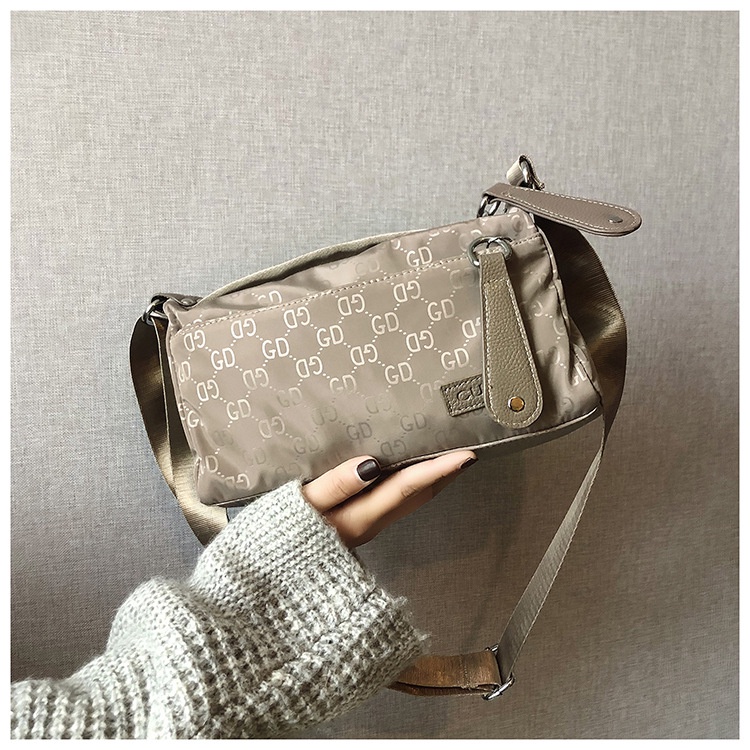 Túi Đeo Vai Bằng Vải Nylon Thiết Kế Đơn Giản Gọn Nhẹ Thời Trang Cho Nữ