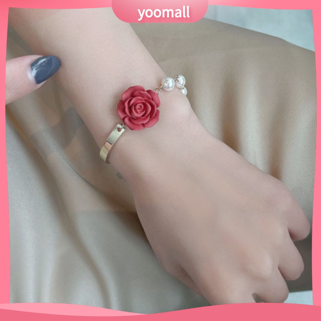 Vòng Đeo Tay Bằng Đồng Chống Mòn Hình Bướm Dễ Phối Đồ Thời Trang Cho Nữ