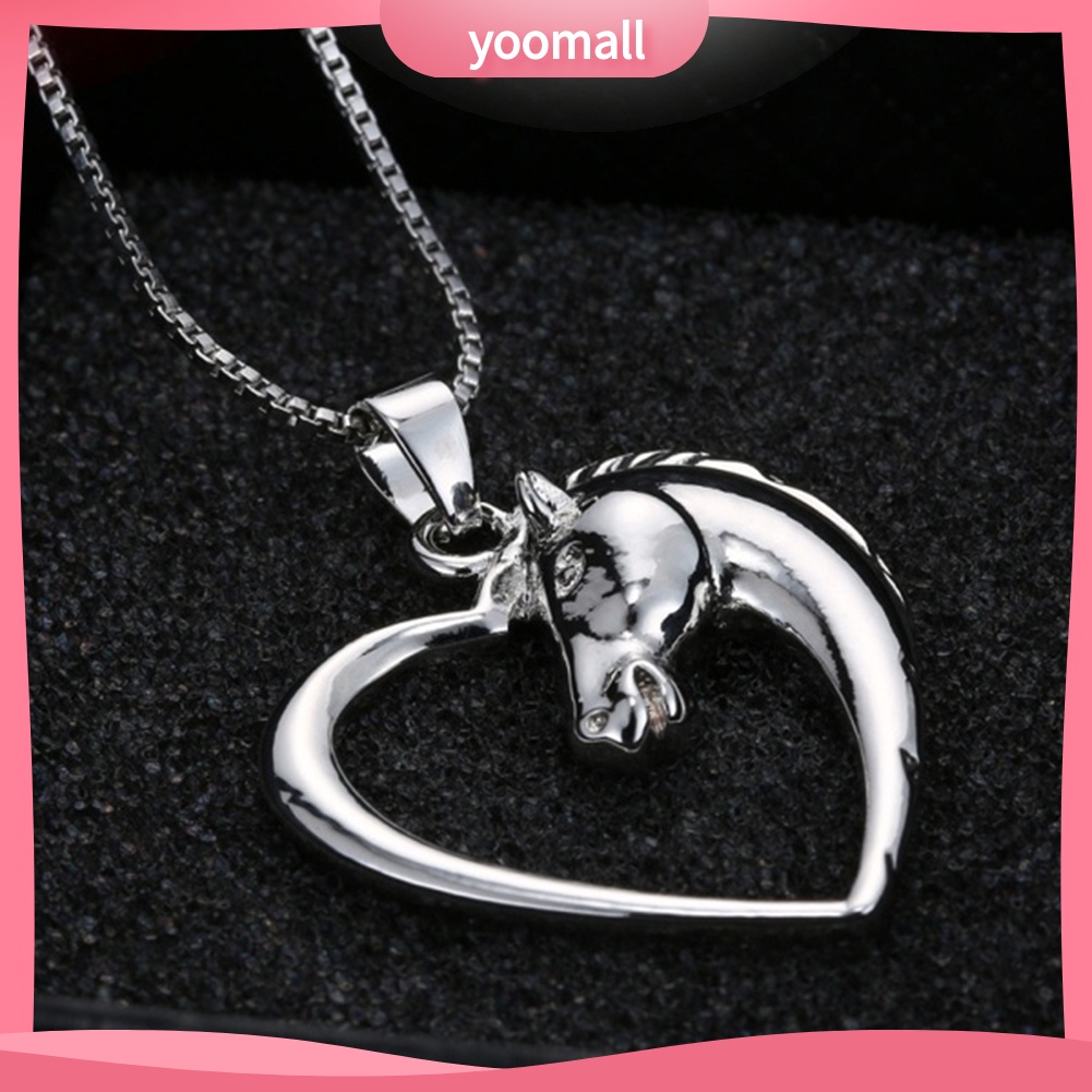 Vòng cổ Mặt Hình Đầu Ngựa Trái Tim Rỗng Thời Trang Cho Nữ