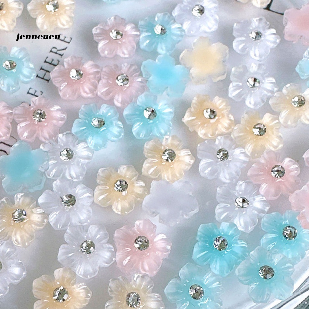 Set 30 Phụ Kiện Trang Trí Móng Tay / Điện Thoại Họa Tiết Hoa 3D Xinh Xắn