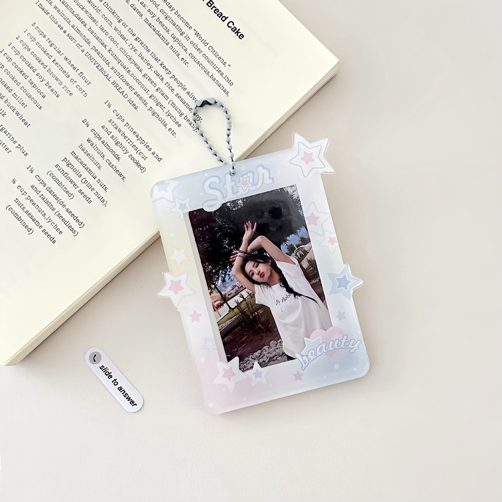 Giá Đỡ Thẻ Bằng Acrylic In Hình Thần Tượng Độc Đáo