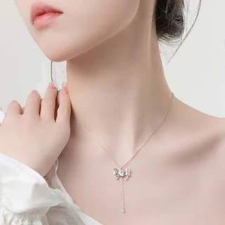 Vòng cổ Mặt Bướm Đính Đá Pha Lê