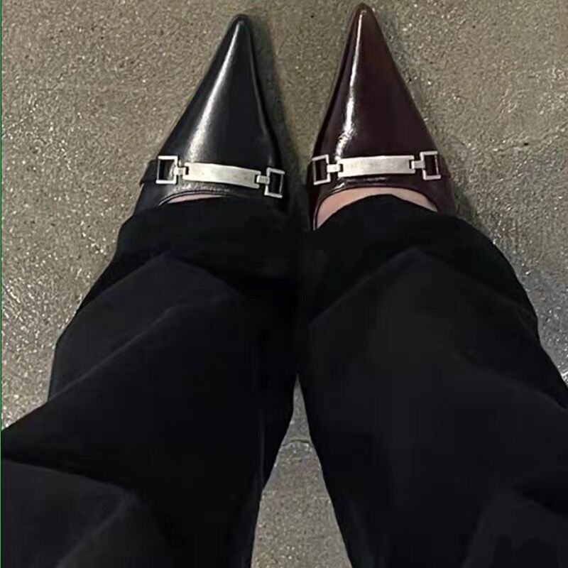 Hong Kong Premium shoes❥Thiết kế mới miệng nông nữ gót mèo mũi nhọn mũi nhọn gót túi mũi giày cao gót thích hợp