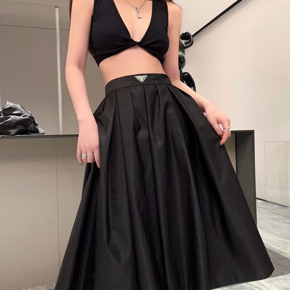 Chân Váy Dài Bằng Nylon Mau Khô Thời Trang Hiệu Prada2023 Dành Cho Bạn Nữ