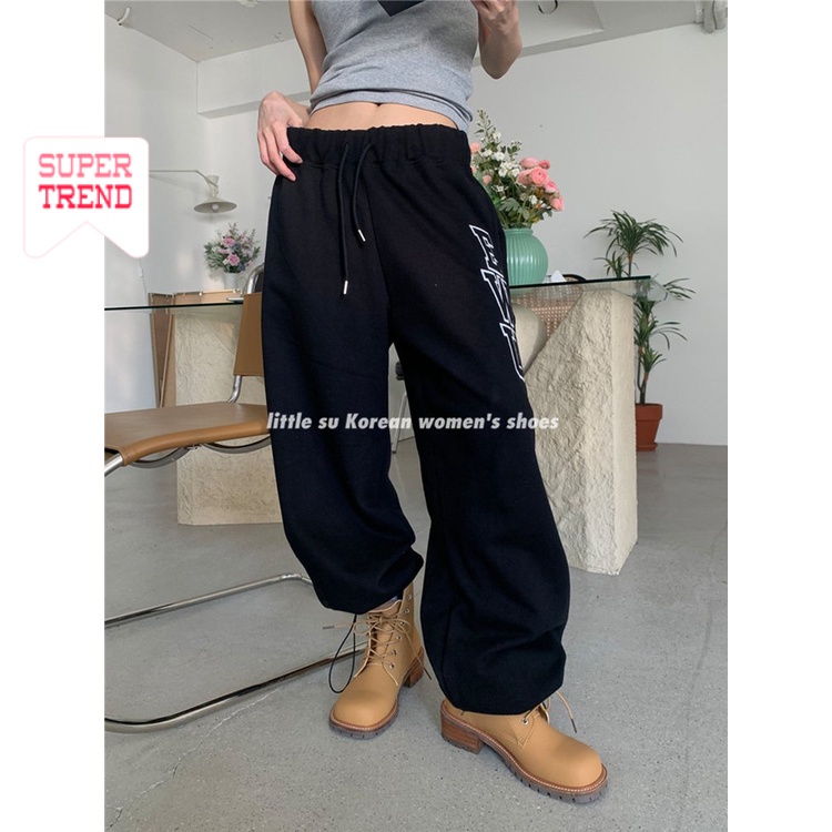 Giày Bốt Martin Da Mềm Gót Dày Mũi Tròn Cột Dây Kiểu Retro Phong Cách Anh Quốc Thời Trang