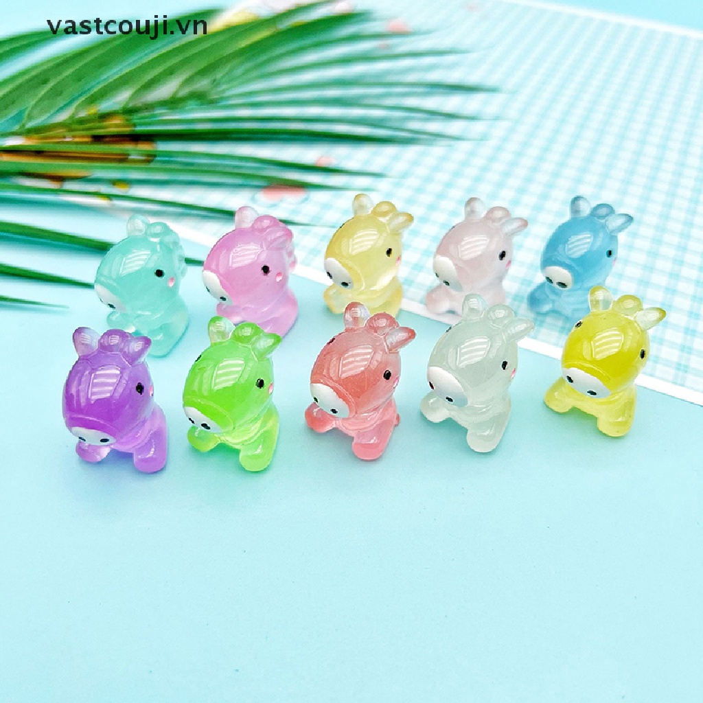 Bộ 2 Tượng Ngựa Phát Sáng Trong Suốt Dùng Trang Trí