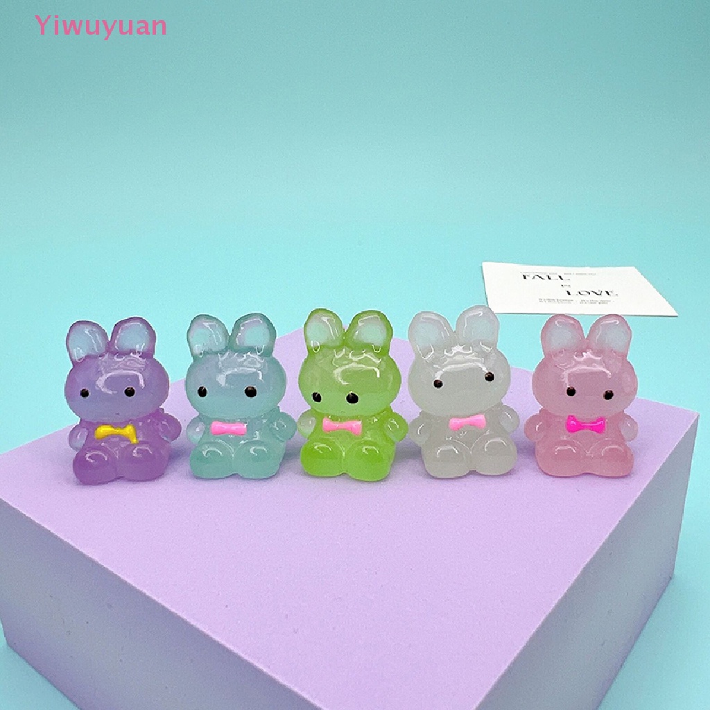 Bộ 5 Mô Hình Thỏ Dạ Quang Trang Trí Xe Hơi