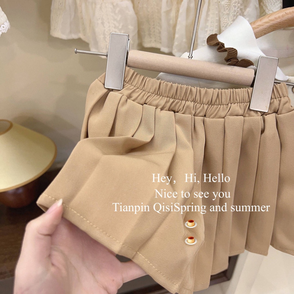 Set Áo Thun Polo In Hình Gấu Và Chân Váy Xếp Ly Dễ Thương Cho Bé Gái