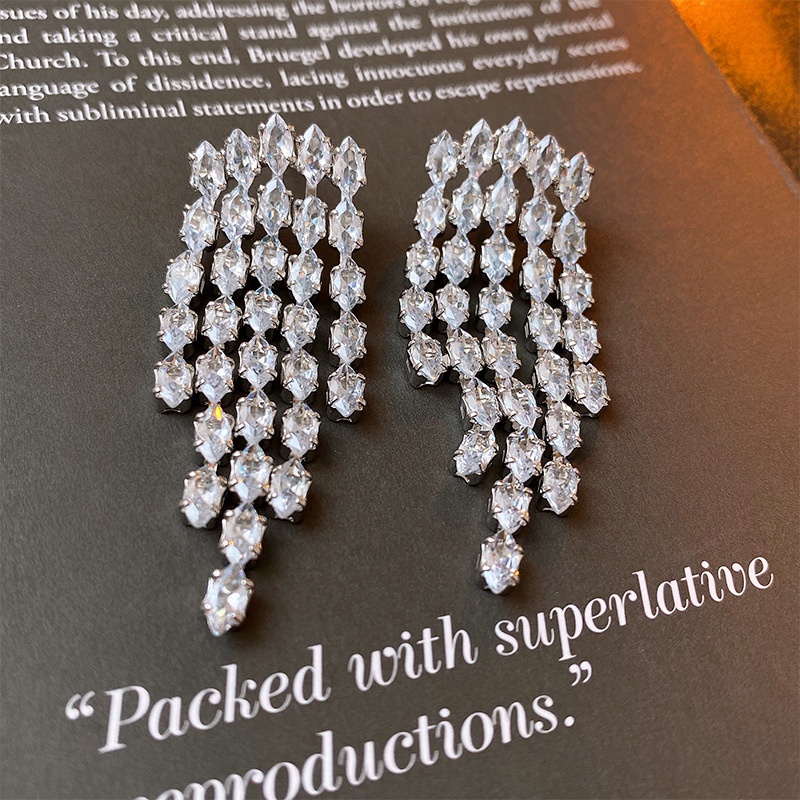 Bông Tai Mạ Bạc 925 Dáng Dài Đính Kim Cương Giả Thời Trang Cho Nữ