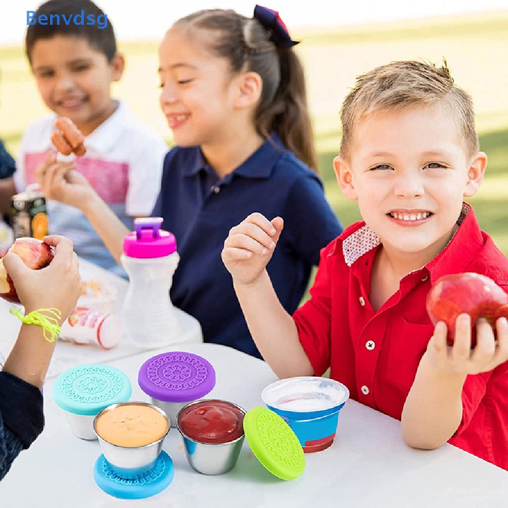 1 Cốc Đựng Nước Sốt Bằng Thép Không Gỉ Có Nắp Silicone Tiện Dụng