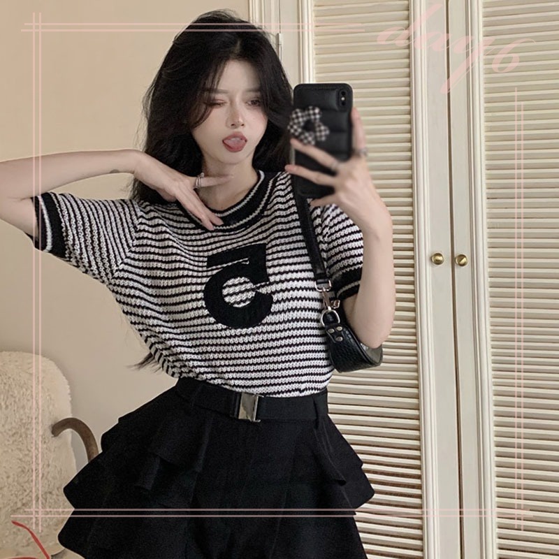 Áo Thun Tay Ngắn Họa Tiết Sọc Ngang Phong Cách Hàn Quốc Dành Cho Nữ