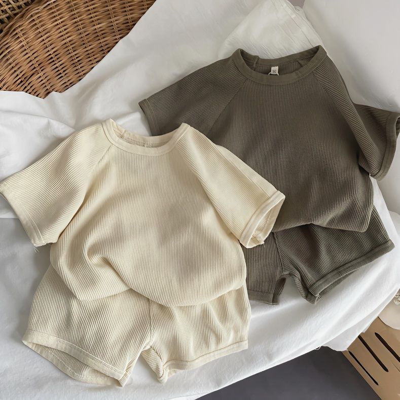 Bộ Áo Thun Cotton Ngắn Tay + Quần Hai Mảnh Thời Trang Hàn Quốc Cho Bé Trai Gái