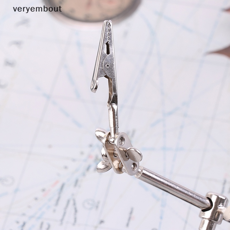 Giá Đỡ Kính Lúp Bằng Sắt Chuyên Dụng Trong Hàn Điện