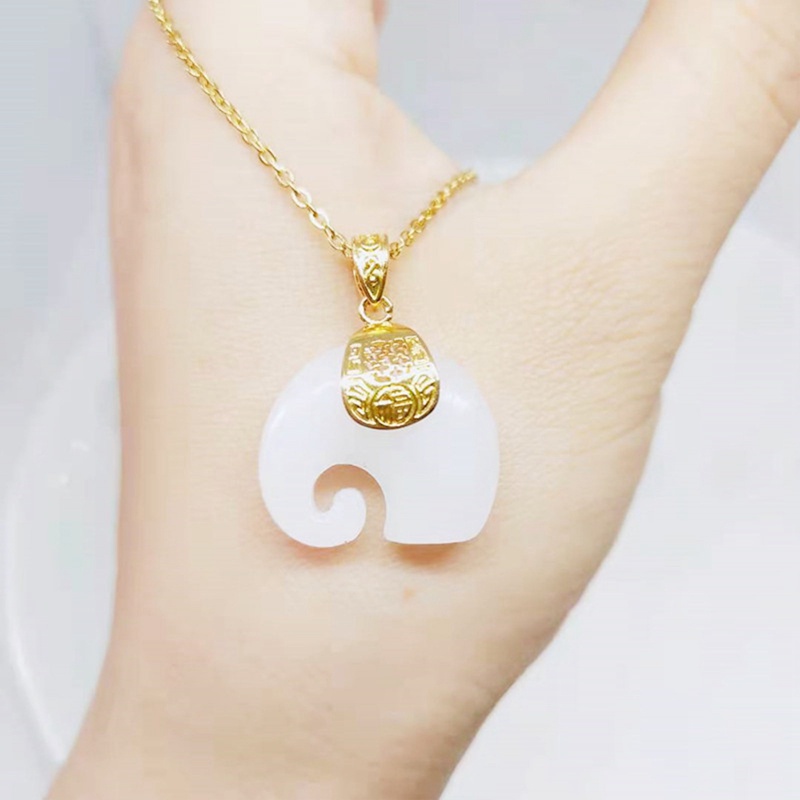 Vòng cổ Thép Titan Mặt Hình Chú Voi Đính Đá Ngọc Bích Thời Trang