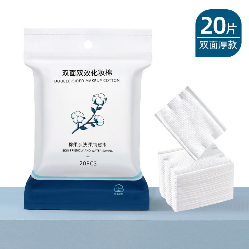 Một bộ dụng cụ dùng đầu và một bàn chải mặt tiện dụng