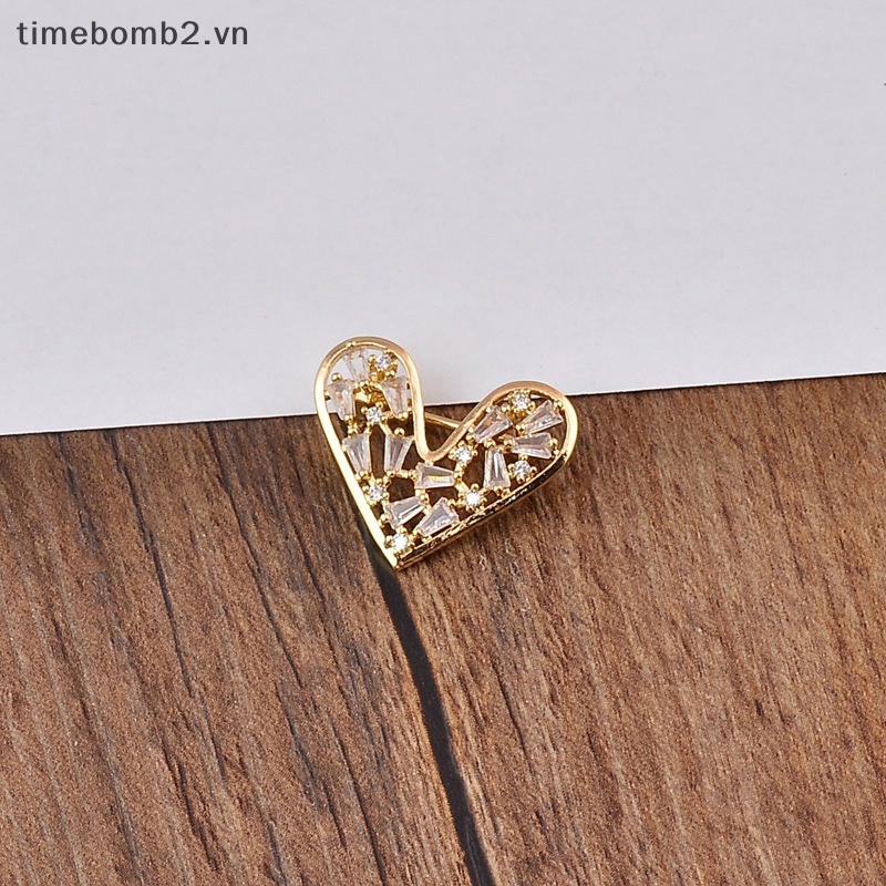 Ghim Cài Áo Hình Trái Tim Thời Trang Dành Cho Nữ