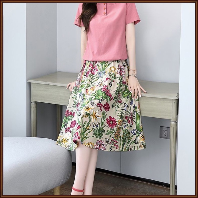 Bộ Trang Phục 2 Mảnh Áo Thun Tay Ngắn Cổ Tròn In Họa Tiết Hoa Phối Chân Váy Midi Thời Trang Cho Nữ