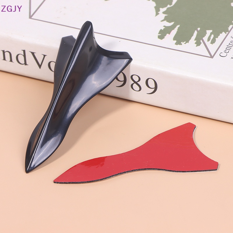 1 Vây Cá Mập Khuếch Tán Màu Đen Gắn Nóc Xe Hơi Mới