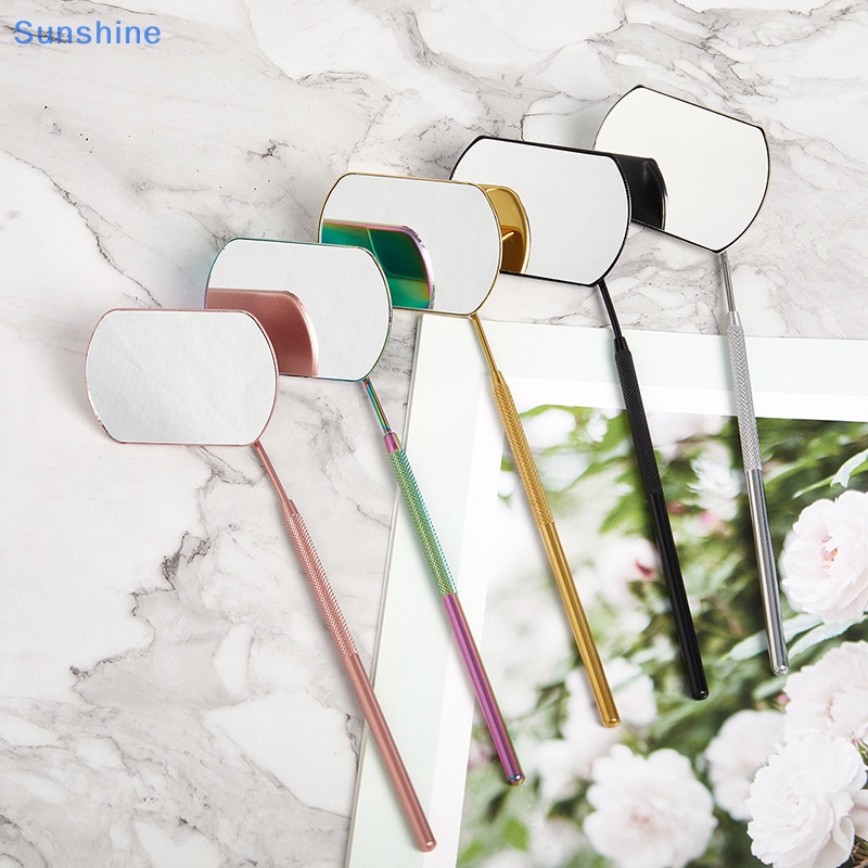 1 Gương Trang Điểm Có Tay Cầm Dài Tiện Lợi