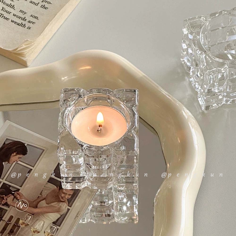 Đế Nến Bằng Thủy Tinh Trong Suốt Phong Cách Pháp Cổ Điển Dùng Trang Trí