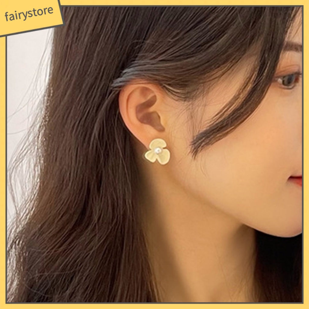 [FRO] 1 Cặp Bông Tai Dạng Kẹp Đính Đá Sáng Bóng Quyến Rũ Dễ Phối Đồ Dành Cho Cuộc Sống Hàng Ngày