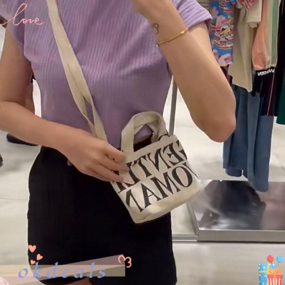 Túi Tote Đeo Vai Đựng Son Môi Trang Điểm In Chữ Sành Điệu Thích Hợp Làm Quà Sinh Nhật