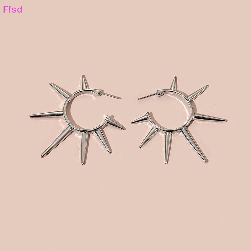 {Ffsd} Bông Tai Dạng Vòng Đính Đinh Tán Kim Loại Hình Nón Phong Cách Âu Mỹ Cá Tính Thời Trang Punk Hip Hop Punk Trang Sức Cho Nữ