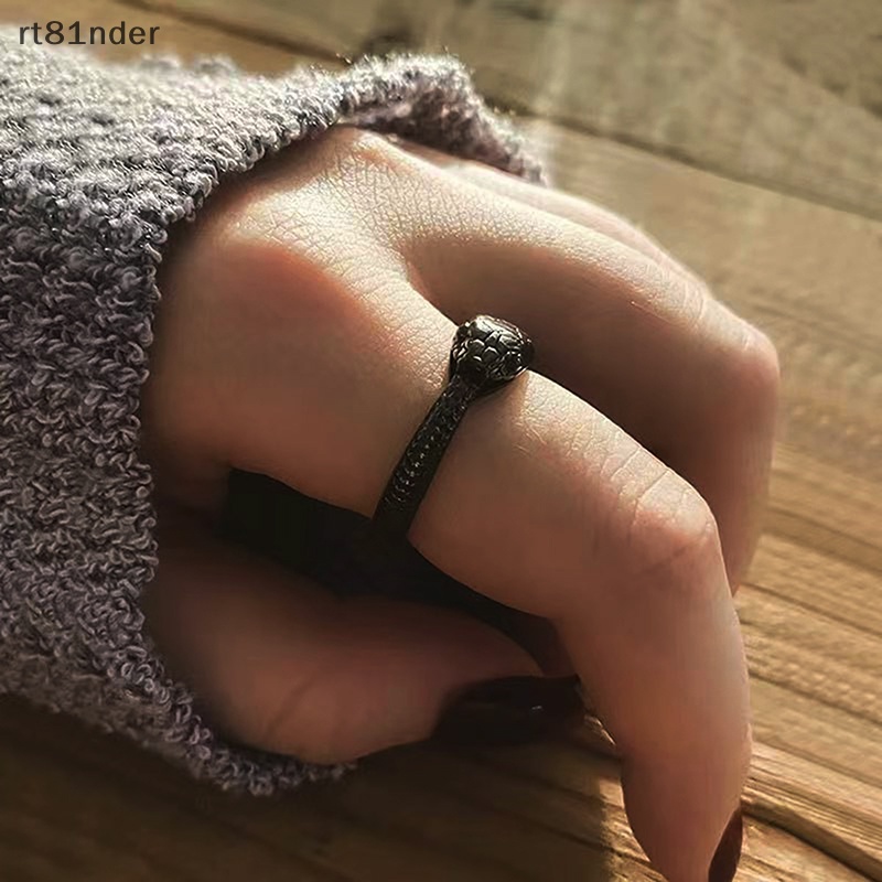 Rt Nhẫn Cặp Hình Rắn Màu Đen Phong Cách Punk Cổ Điển Thời Trang Tinh Tế Làm Quà Tặng Sinh Nhật / Đám