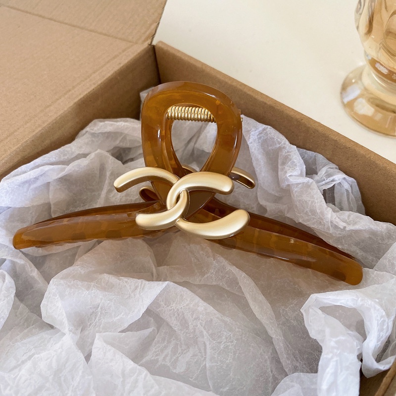 Kẹp Tóc Acrylic Hình Cá Mập Nhỏ In Chữ Đơn Giản Dễ Phối Đồ Cho Nữ