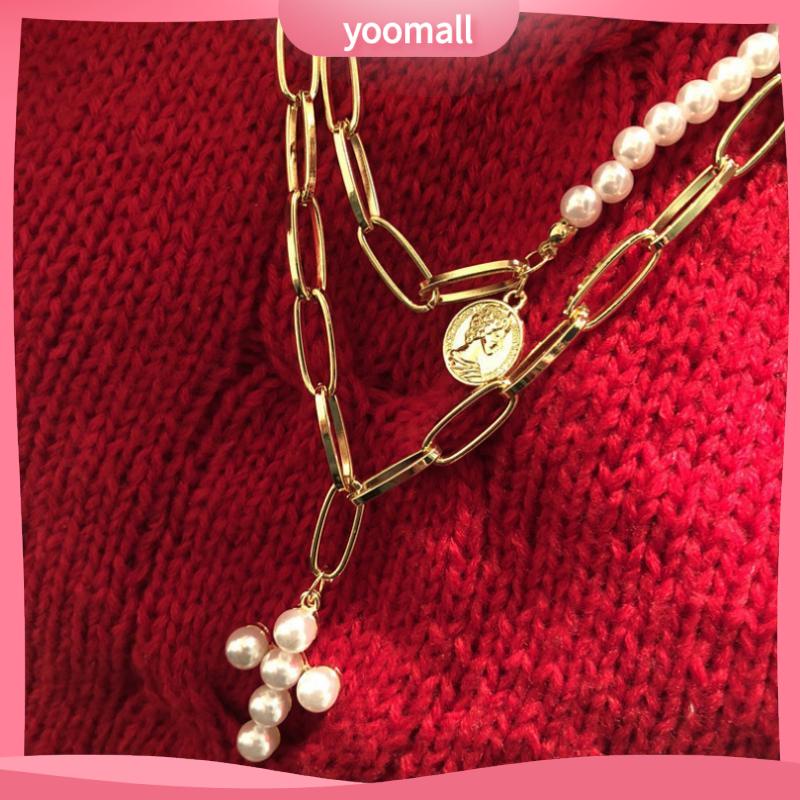 [YM] Vòng cổ Ngắn Hai Lớp Mặt Chữ Thập Đính Ngọc Trai Và Đầu Nữ Hoàng