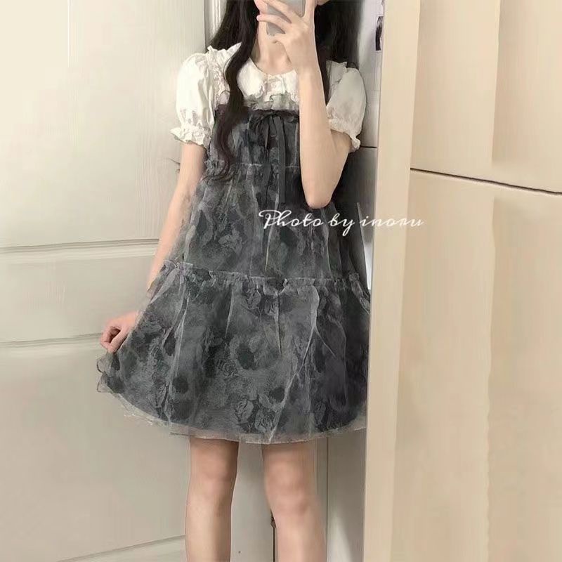 Set Áo Thun Tay Phồng + Chân Váy Hai Dây Màu Đen In Họa Tiết Hoa Hồng / Galaxy Thời Trang Mùa Hè Cho Học Sinh