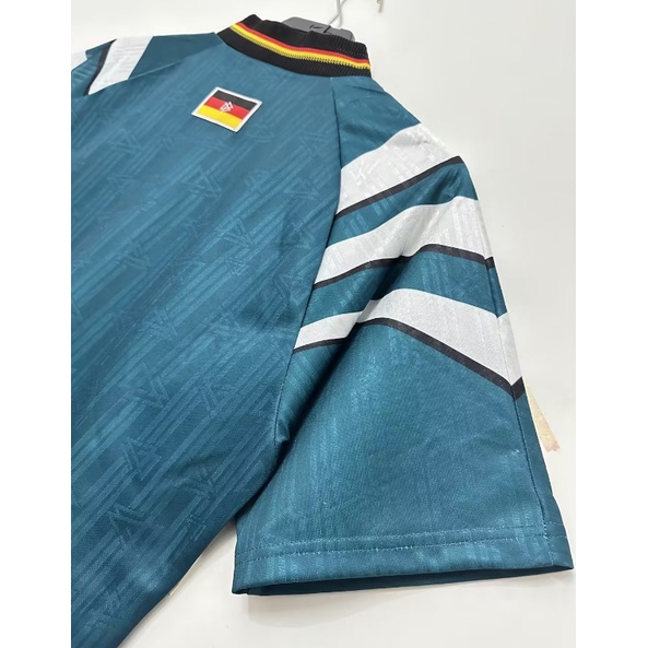 Áo Thun Số 96 Đội Tuyển Đá Banh Đức Phong Cách retro