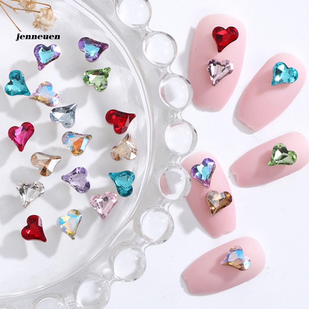 Set 50 Phụ Kiện Trang Trí Móng Tay 3D Nhiều Màu Sắc Hình Trái Tim