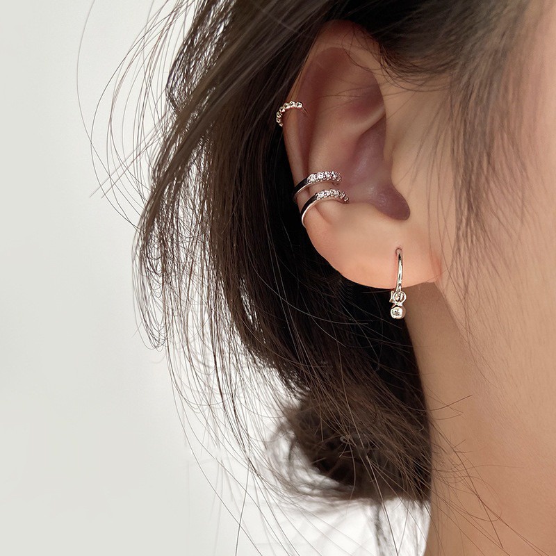 Khuyên Tai Hình Thoi Rỗng Đơn Giản Dễ Phối Đồ Mẫu Mới 2023 Dành Cho Học Sinh