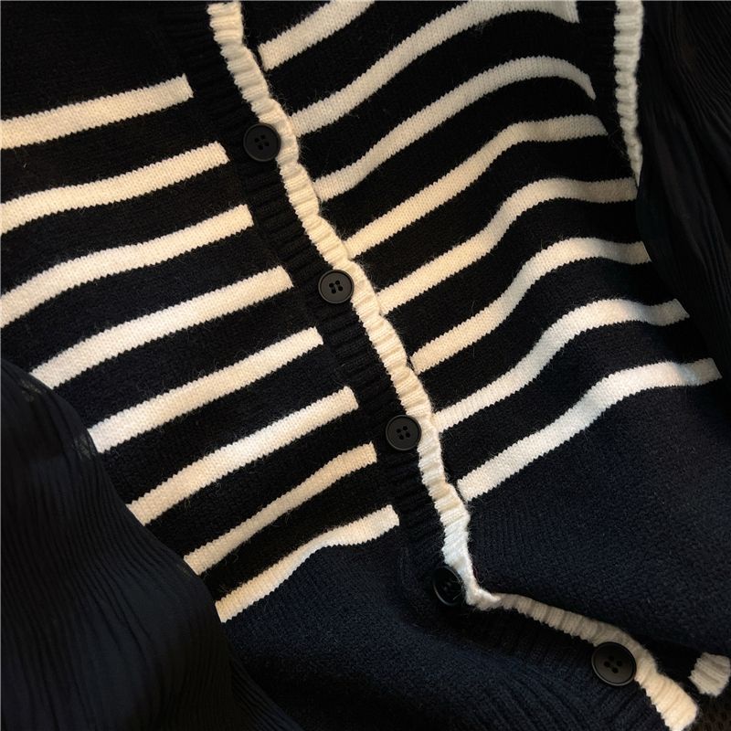 Áo Sweater Giả Hai Lớp Họa Tiết Kẻ Sọc Phong Cách Pháp Thời Trang Mùa Thu Cho Nữ