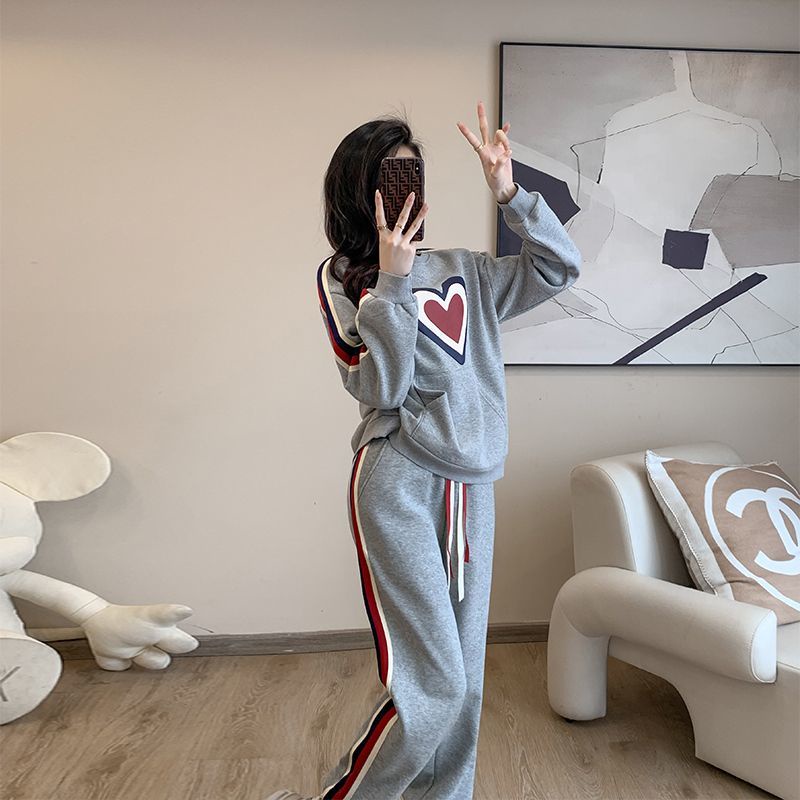Bộ Đồ Thể Thao Mỏng Màu Xám Phong Cách Thời Trang Thu Đông Châu Âu Dành Cho Nữ