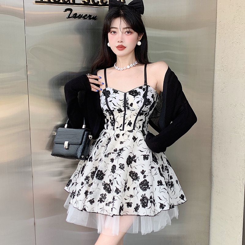 IELGY  Đầm Hai Dây Phối Lưới Họa Tiết Hoa Dáng Ôm Thời Trang Cho Nữ