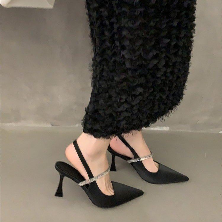 Giày Cao Gót 4CM Da PU Mũi Nhọn Quai Kim Loại Sang Trọng Cho Nữ