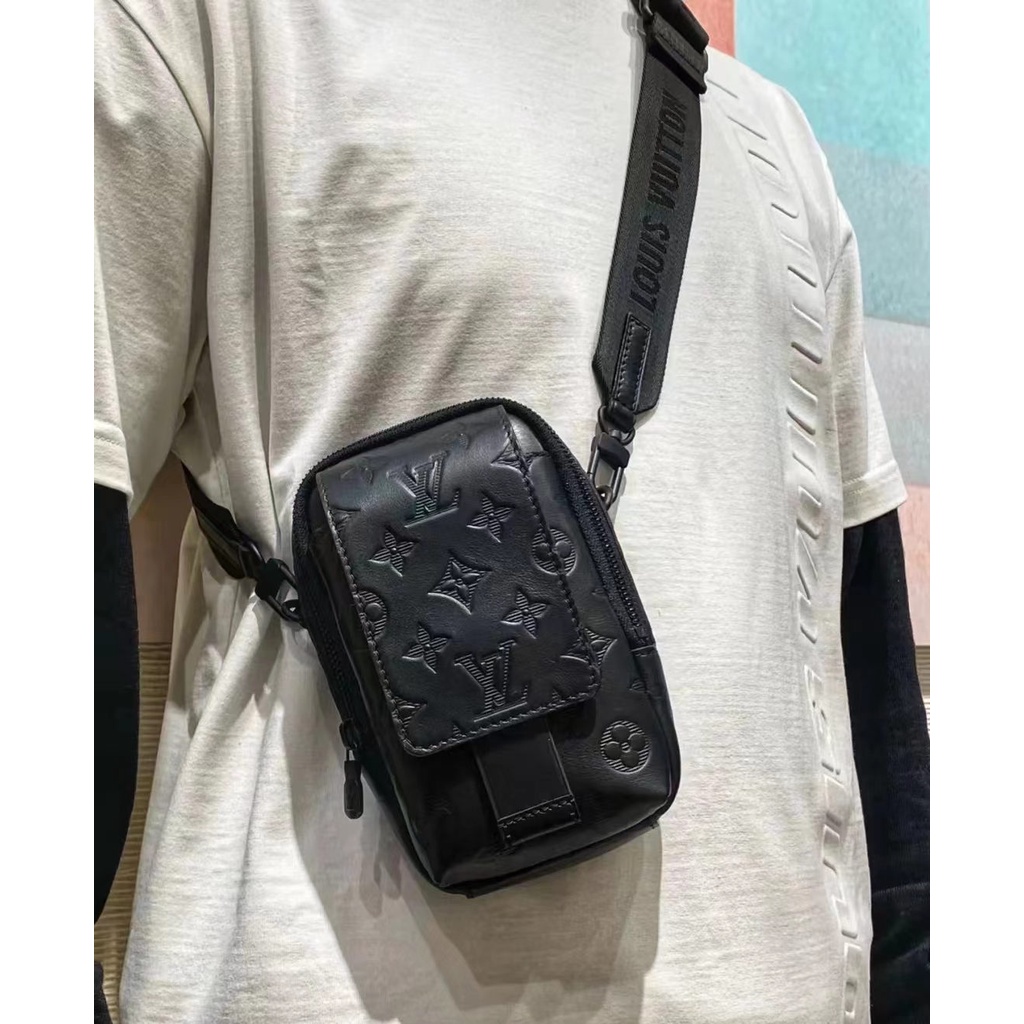 Túi Da Đeo Chéo Đựng Điện Thoại NM LV-M81323