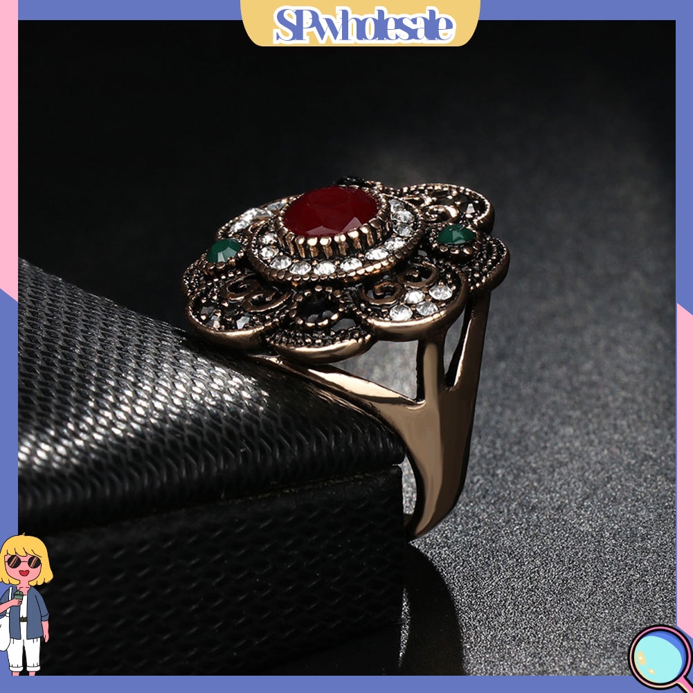 <SPwholesale> Nhẫn Đính Đá Họa Tiết Hoa Rỗng Phong Cách Vintage Cho Nữ