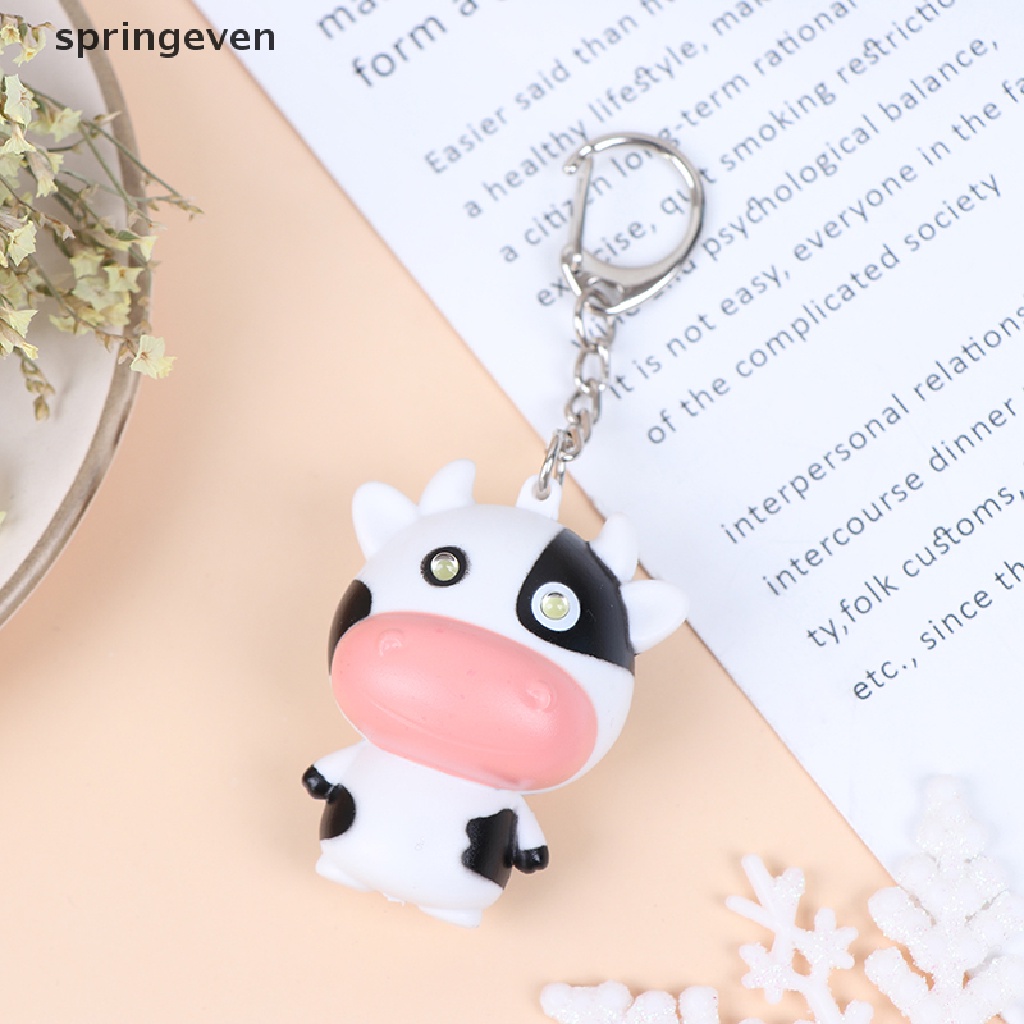 Móc Khóa Hình Bò Sữa Có Đèn LED Độc Đáo