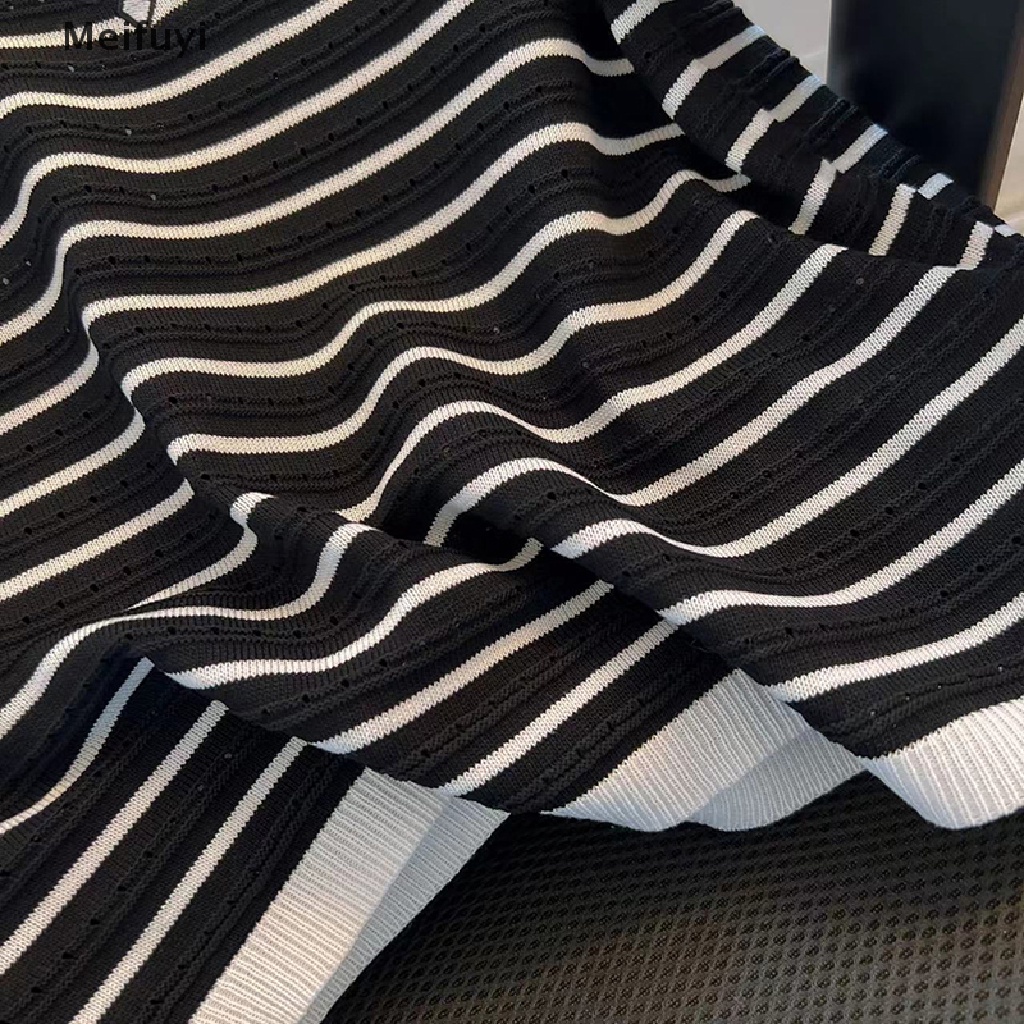 Áo Croptop Dệt Kim Ngắn Tay Cổ Tròn Họa Tiết Kẻ Sọc Phong Cách Retro